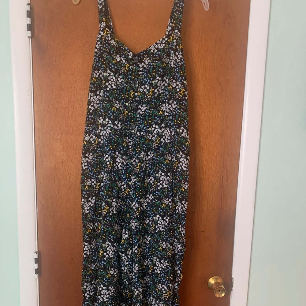 The Loft ankle length jumpsuit.  Size XL
